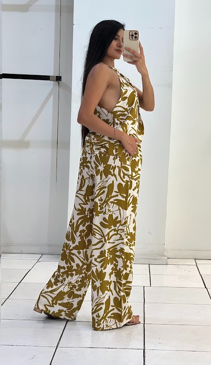 Outfit Set Halter-neck Crop Top Set