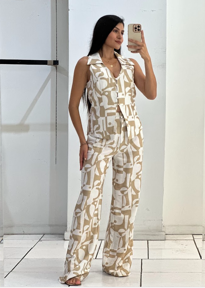 Geometric Patterns Women's Top & Pants Set
