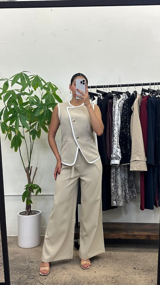 Chic Beige Sleeveless Set – Minimal & Modern