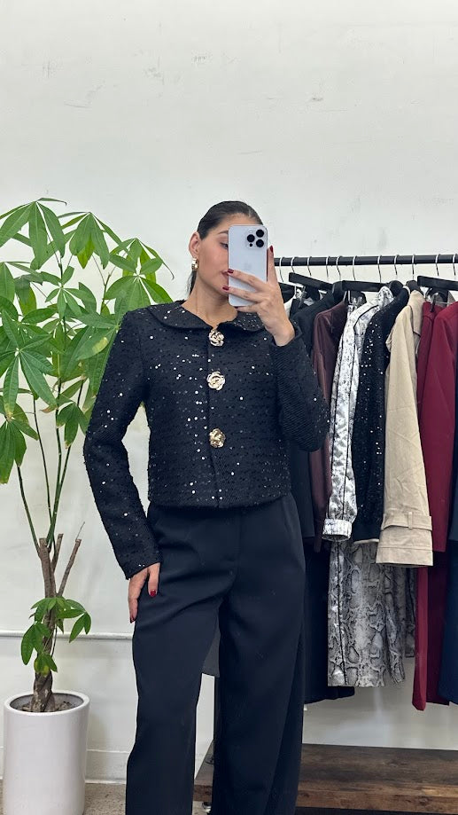 Elegant Black Sequin Tweed Jacket – Timeless with a Touch of Sparkle