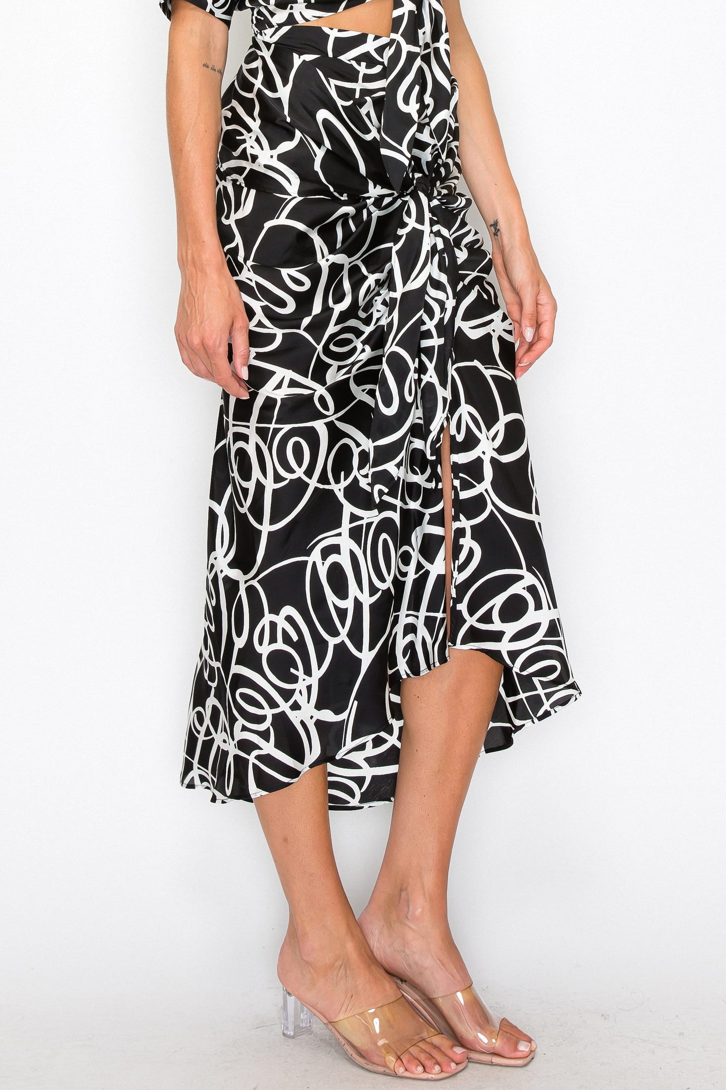 Ink Sketch Tie Front Skirt