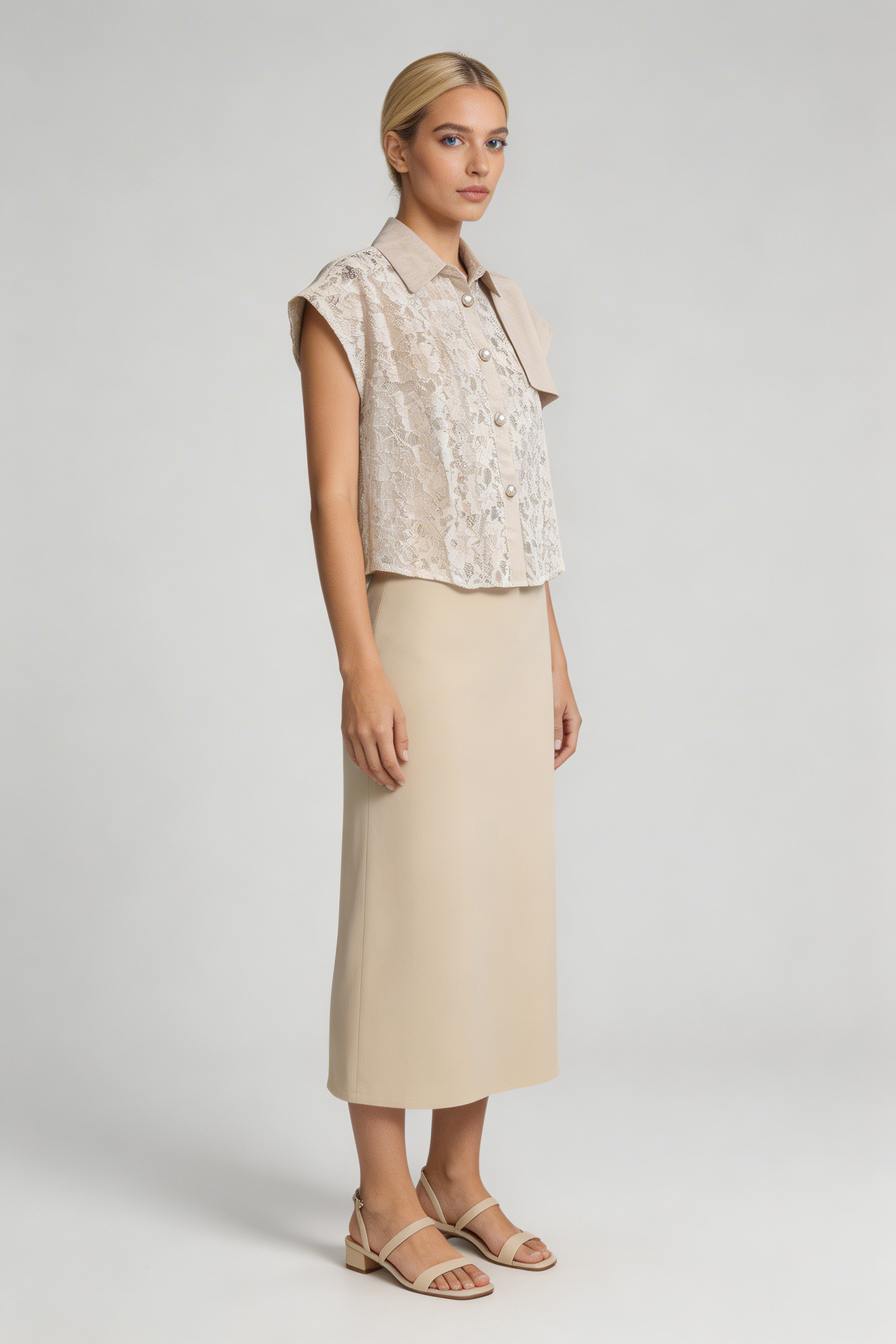 Lace Overlay Boxy Sleeveless Blouse